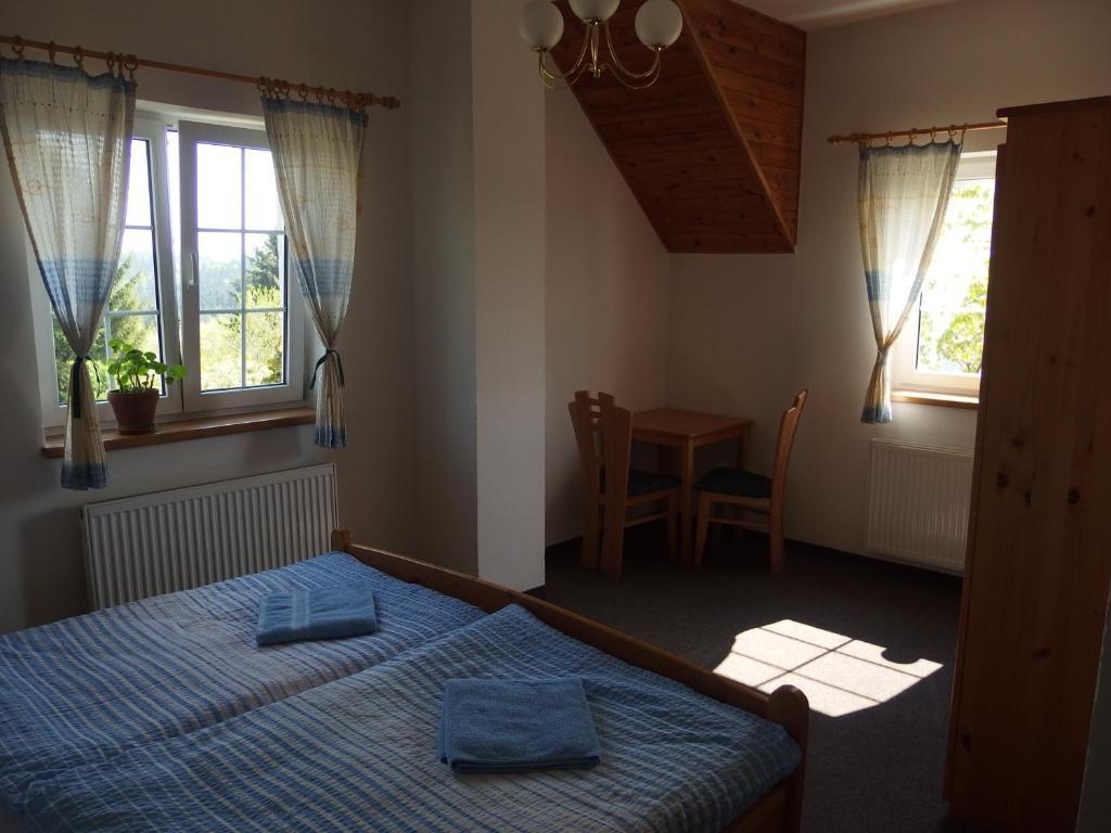 Penzion U Studanky Karlovy Vary Room photo